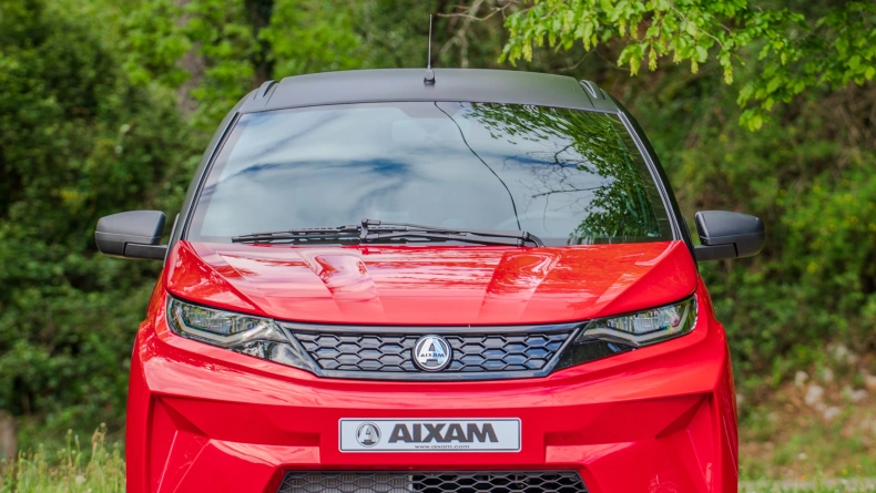 Minicar AIXAM Crossover aa Photo 2.jpg