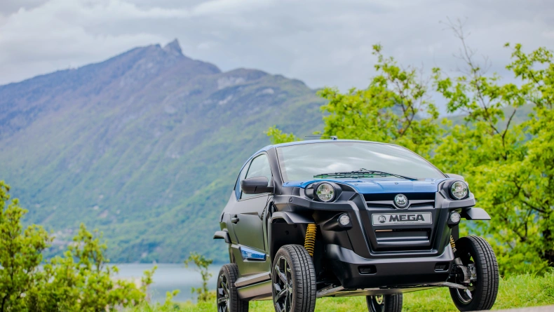 Minicar AIXAM e Scouty 1.jpg
