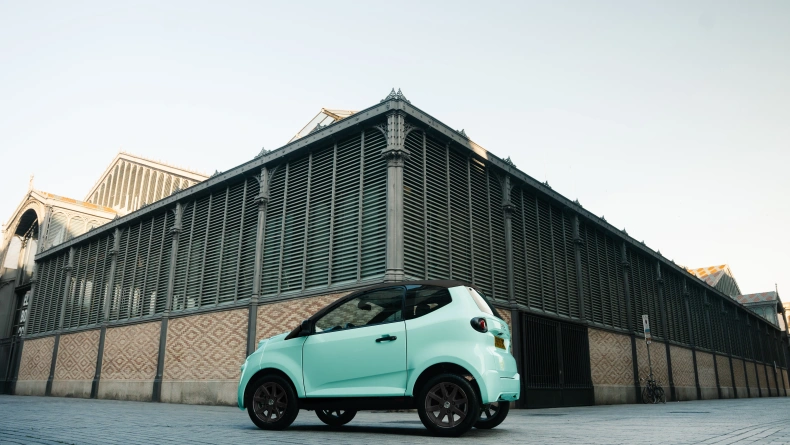 Minicar AIXAM e Minauto EBS06264 - Vert.jpg