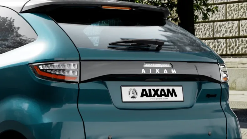 Minicar AIXAM Coupé CUTSPO_BLC_34AR_JPG.jpg