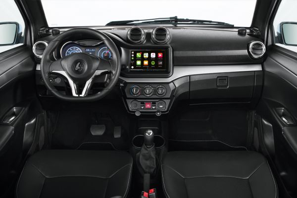 Minicar AIXAM Coupé MULTIA_DETZ_INTE_PremiumTdBAlu7pouces AppleCar.jpg