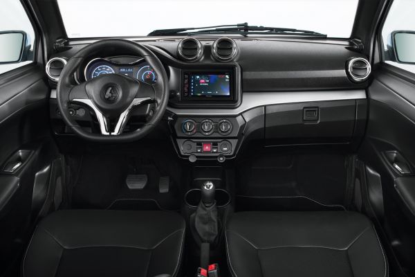 Minicar AIXAM Coupé MULTIA_DETZ_INTE_PremiumTdBAlu.jpg